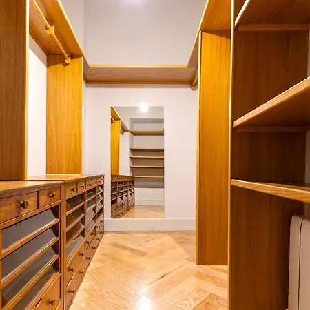 Genteel Palacio Abades Holiday home
