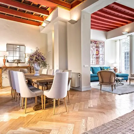 Holiday home Genteel Palacio Abades *