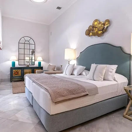 Genteel Palacio Abades Holiday home